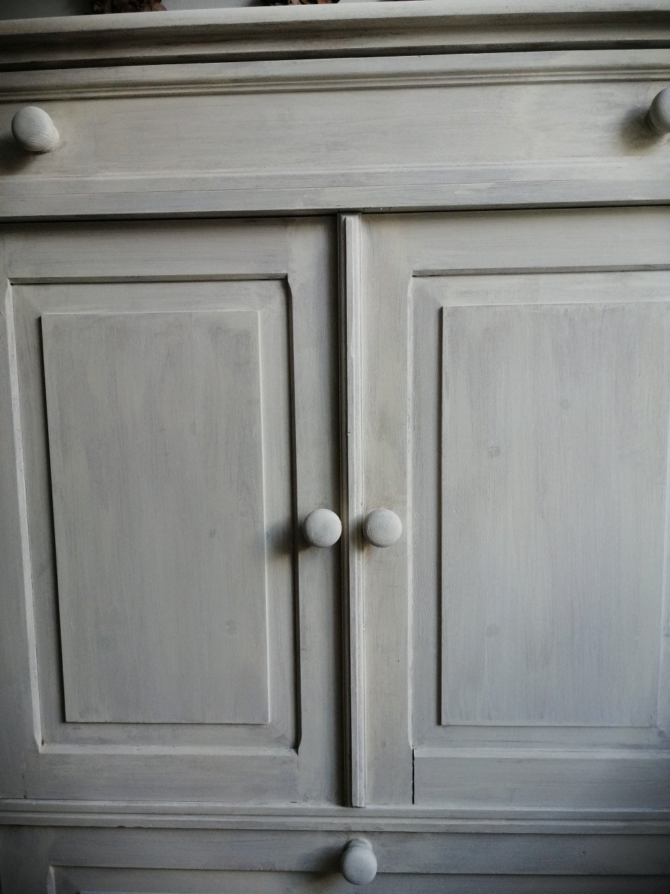 Kast met 2 deuren en een lade