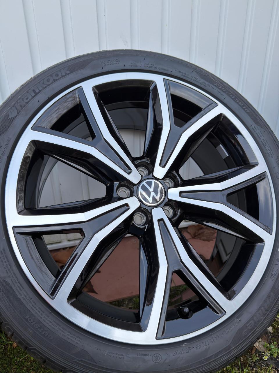 Origineel VW velgen + Hankook banden