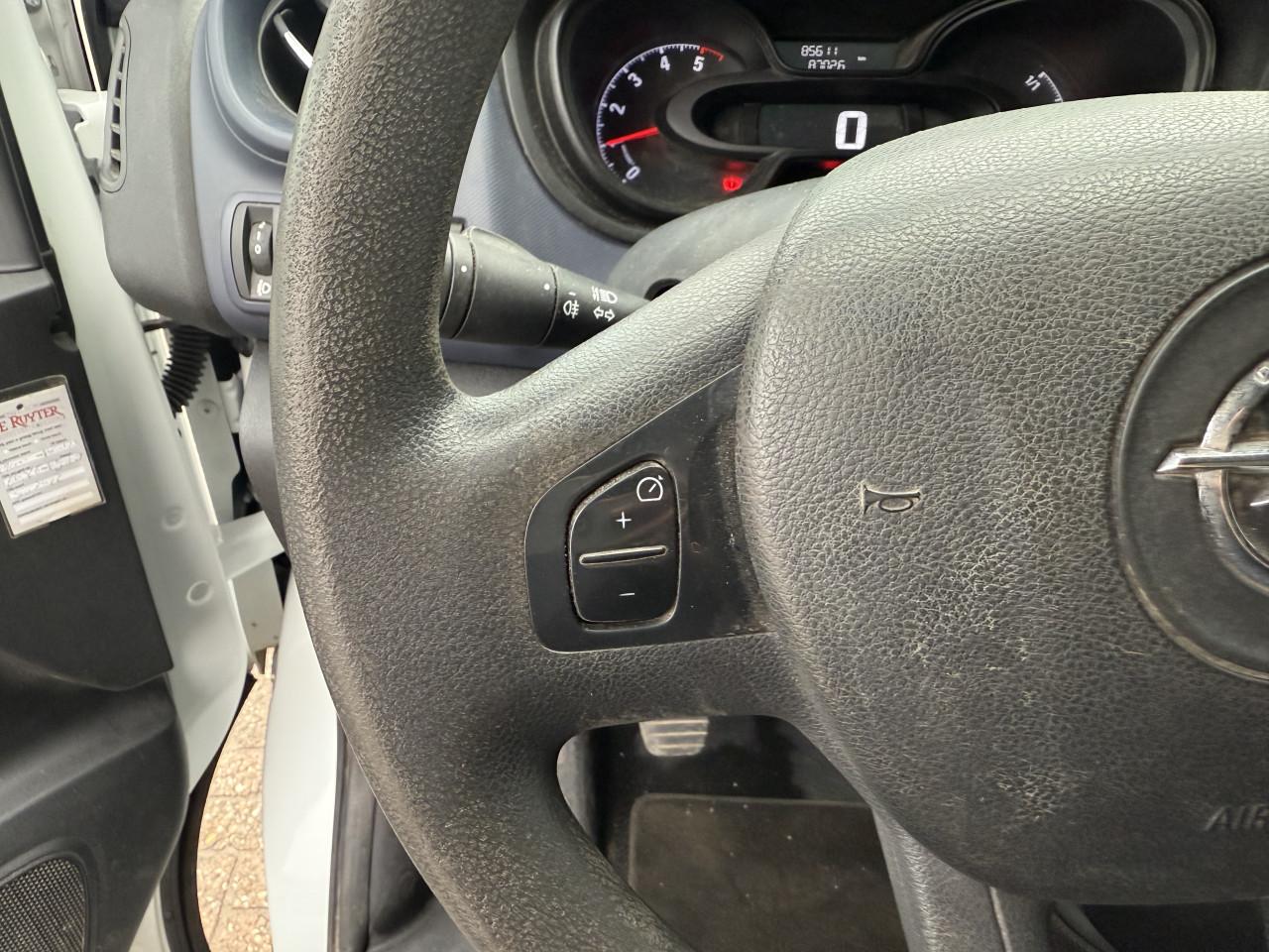 Opel Vivaro - 1.6 CDTI L1H1 Edition | Imperiaal | Trekhaak | 3 zits