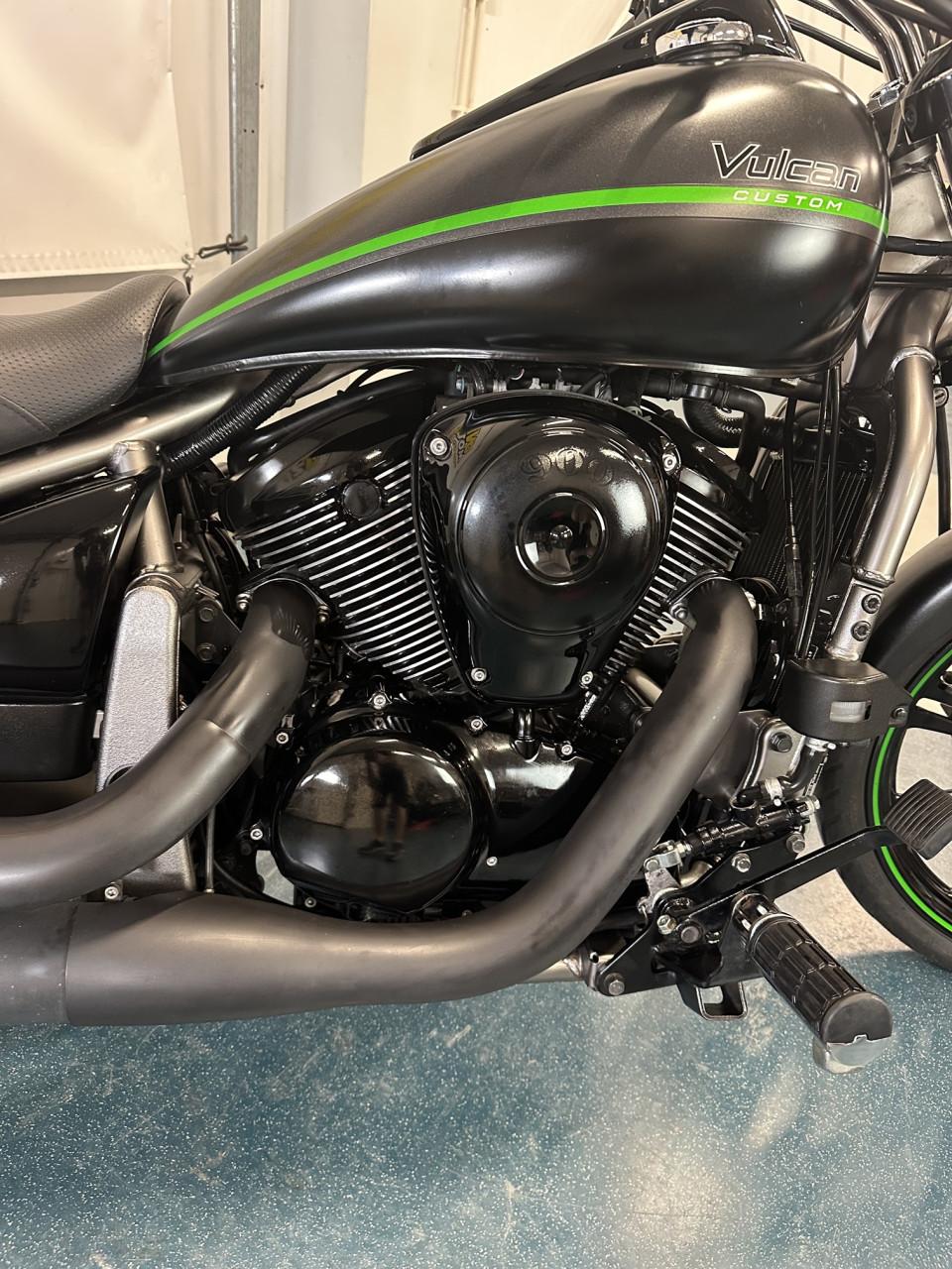 Kawasaki Vulcan VN900 Cunstom 2015