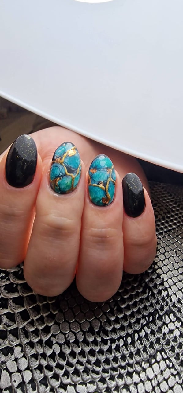 Diverse opleidingen tot nagelstyliste