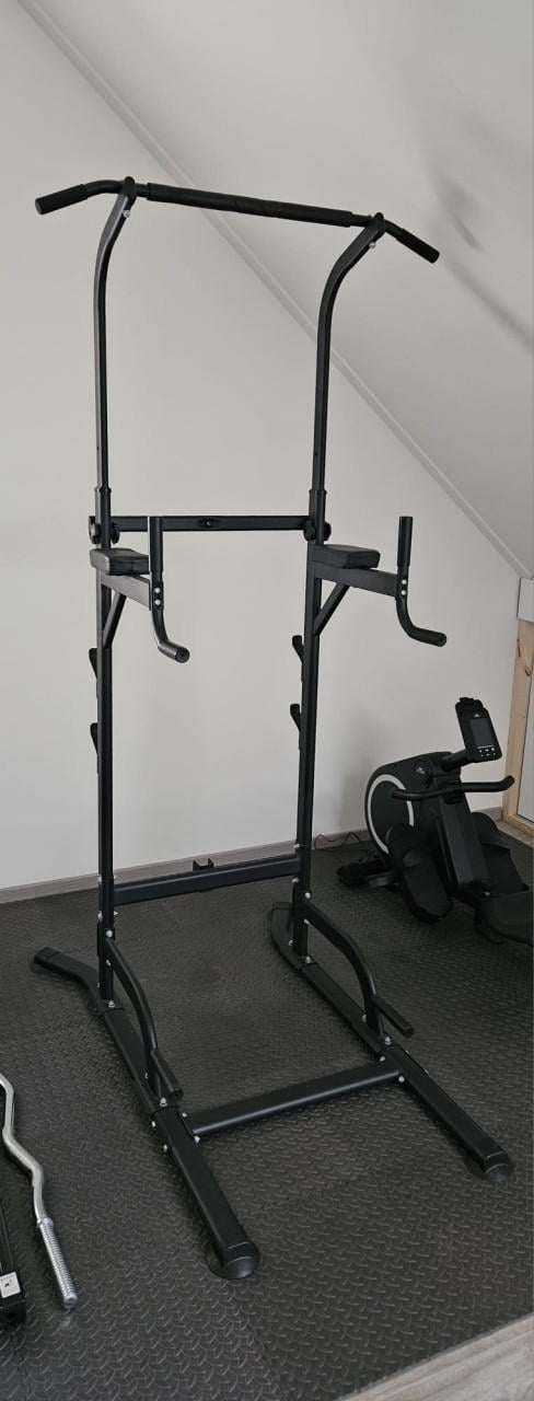 Power tower fitness