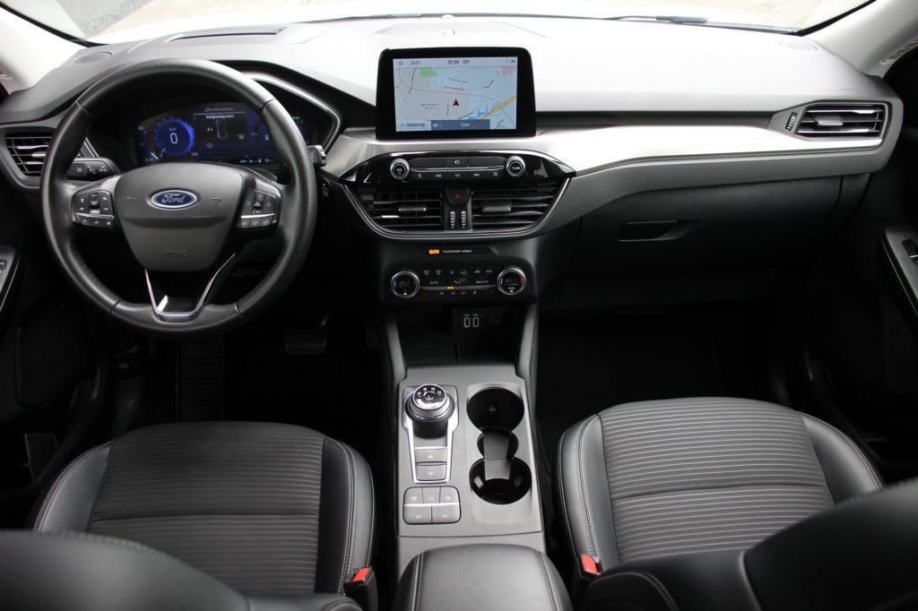 Ford Kuga 2.5 phev titanium x | b&o | camera | trekhaak | stoel/stuurverwar