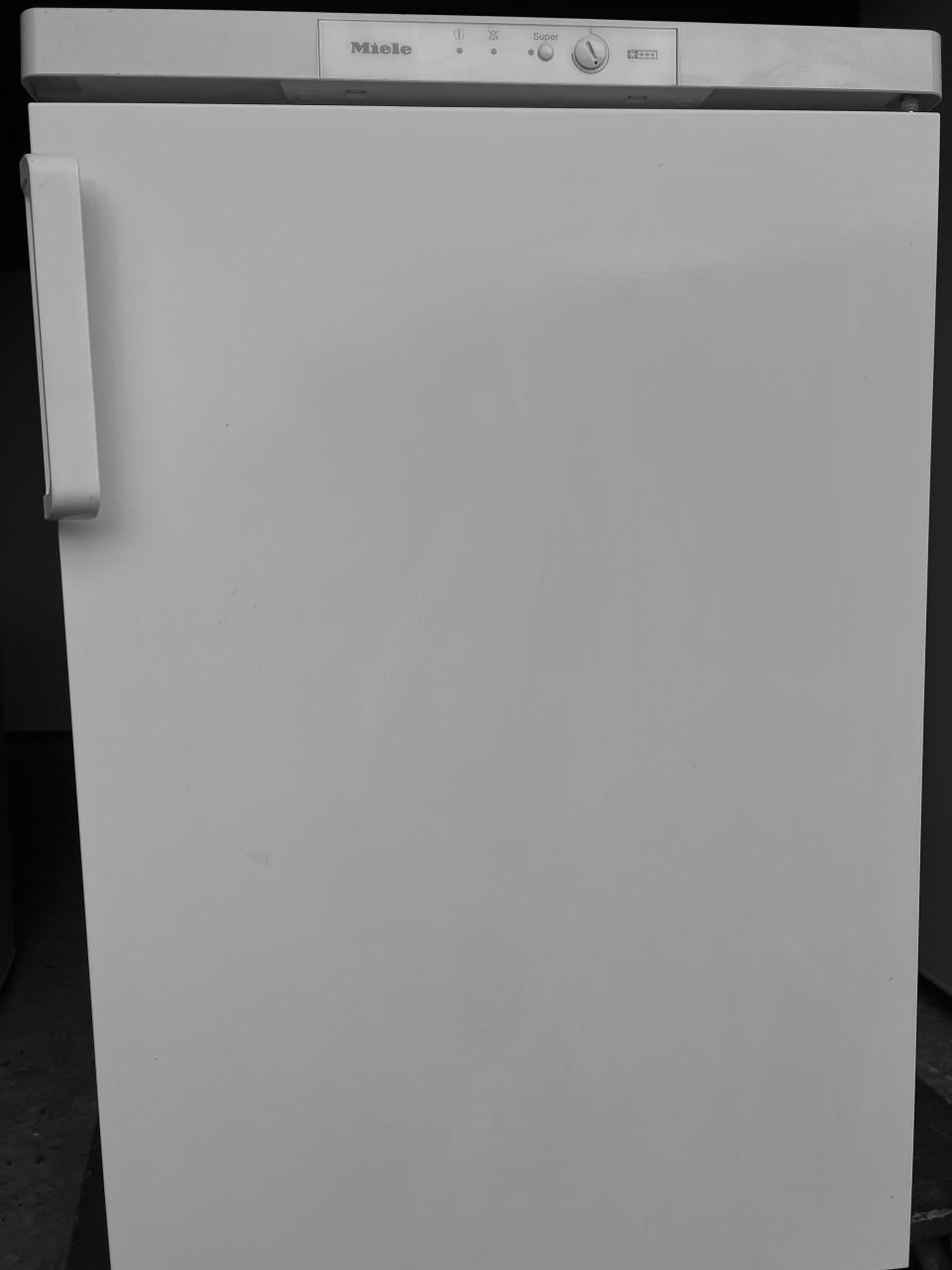Miele LowFrost Vrieskast 85x55 cm. Inhoud vriezer 104 liter