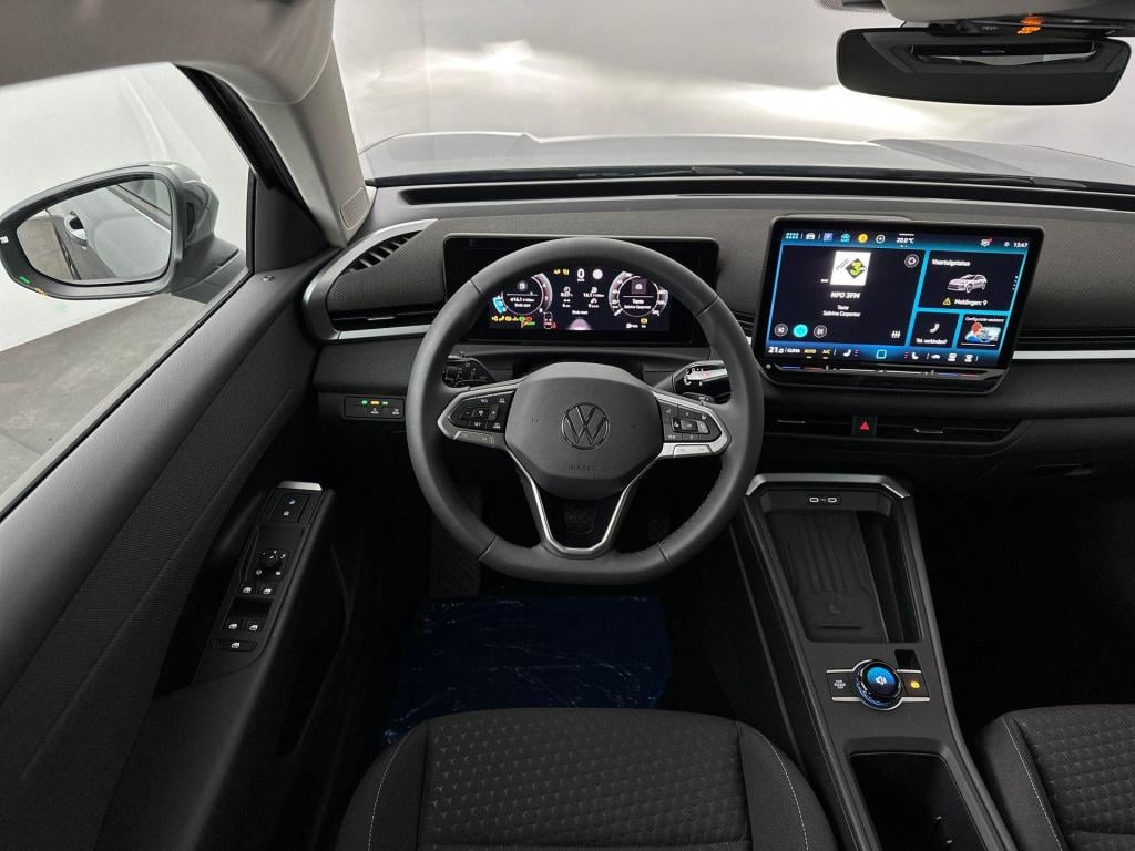 Volkswagen T-roc 1.5 etsi limited edition