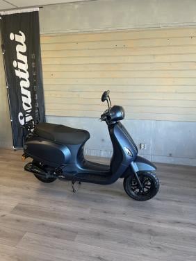 Scooterpromo Goes | Grote voorraad nieuwe SANTINI scooters
