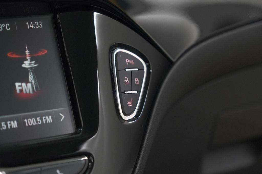 Opel Adam 1.0 turbo unlimited | unieke km-stand | apple carplay | parkeerse