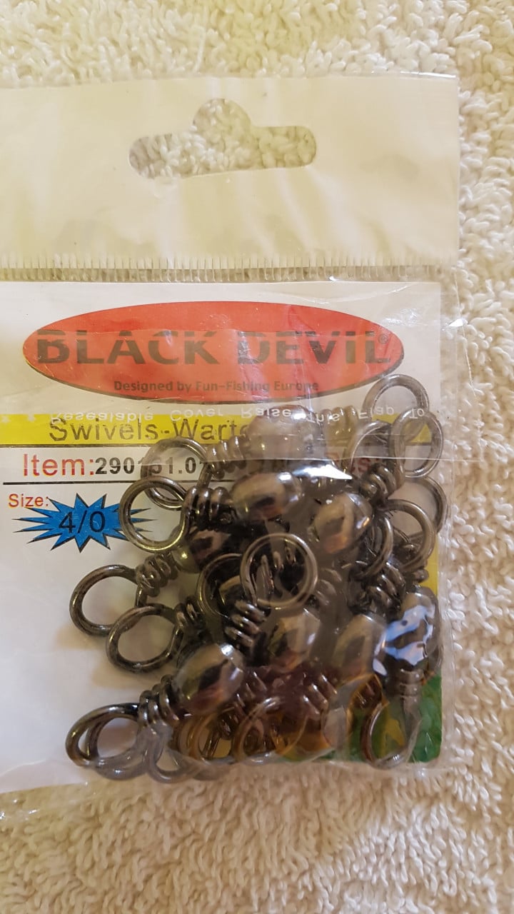 Heb nog stevige wartels/swivels size 4/0 te koop .