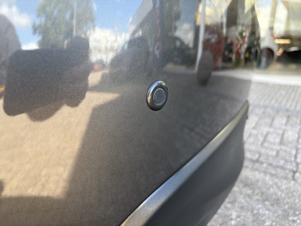 Mazda 2 1.5 skyactiv-g gt-m