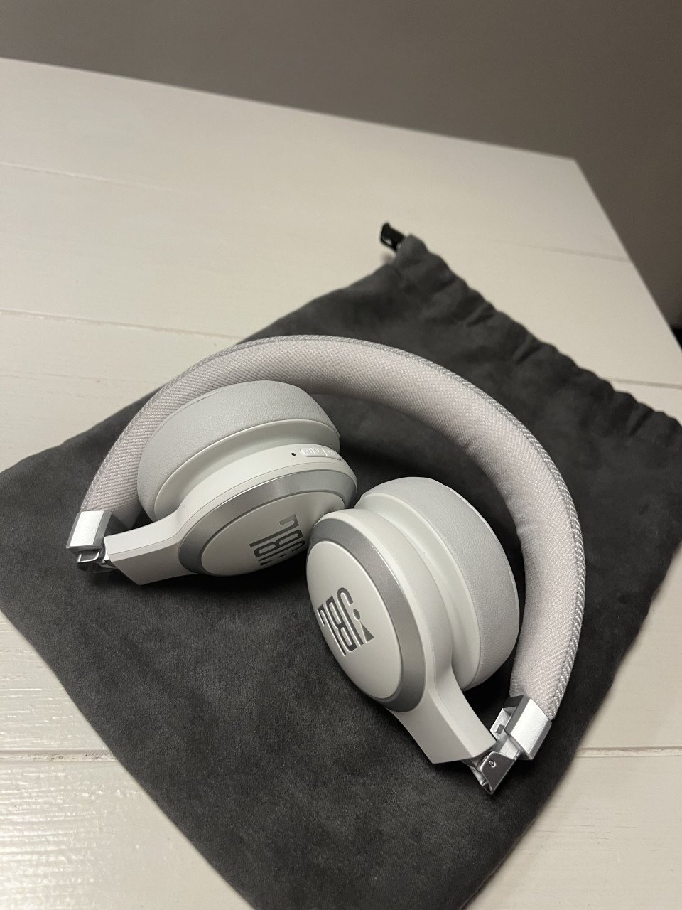 JBL Live 670NC Koptelefoon