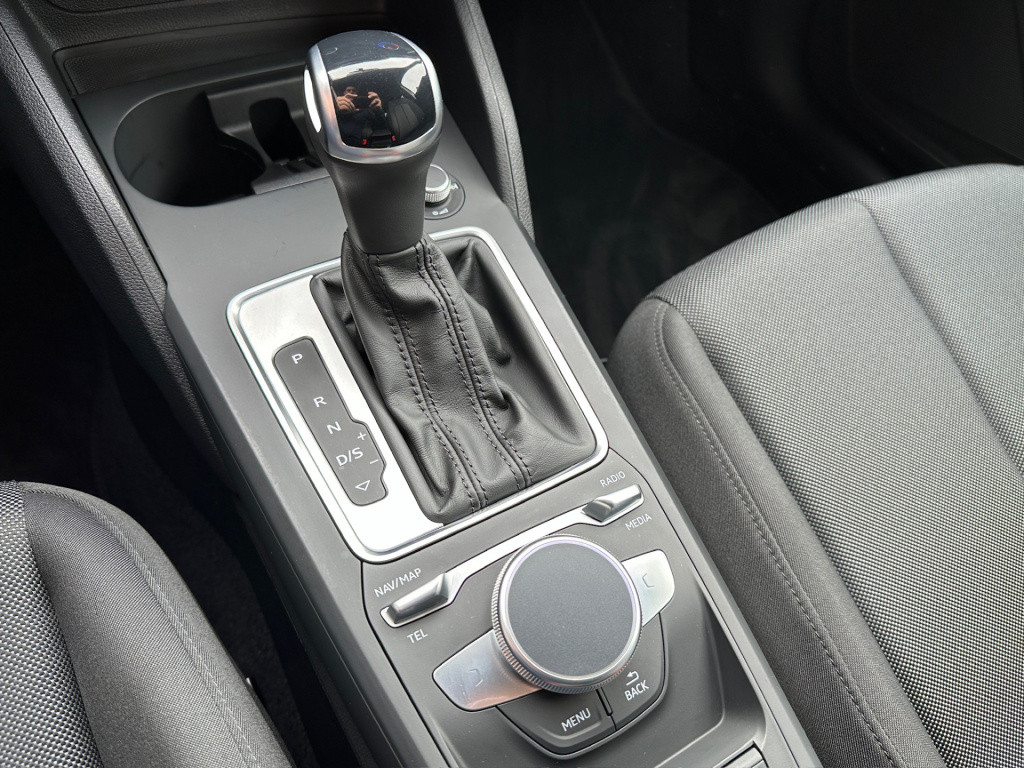 Audi Q2 35 tfsi 150pk s-tronic s-line | virtual cockpit | navigatie | extra