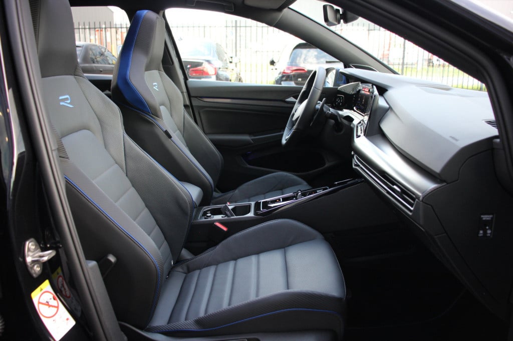 Volkswagen Golf 2.0 tsi 4motion r 20 jahre | 333pk | leder | headup | h/k |