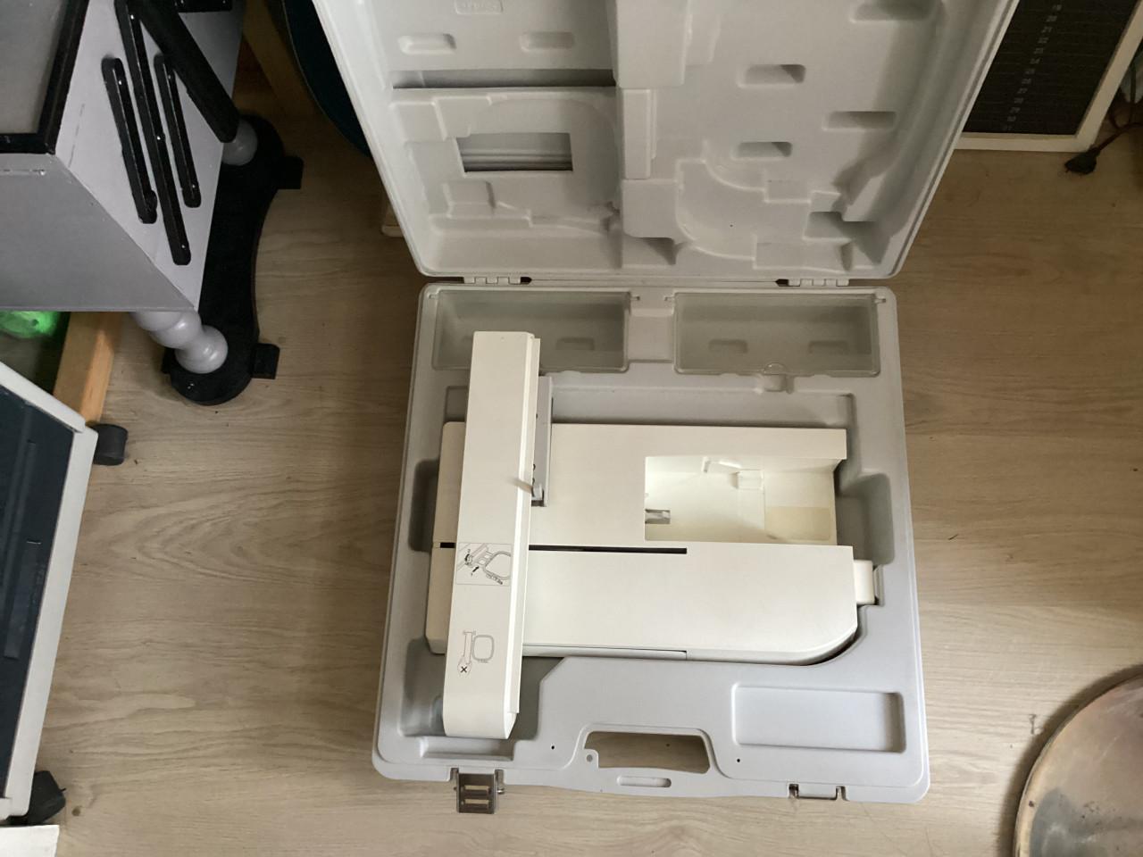 Brother innovis 1500d borduurmachine