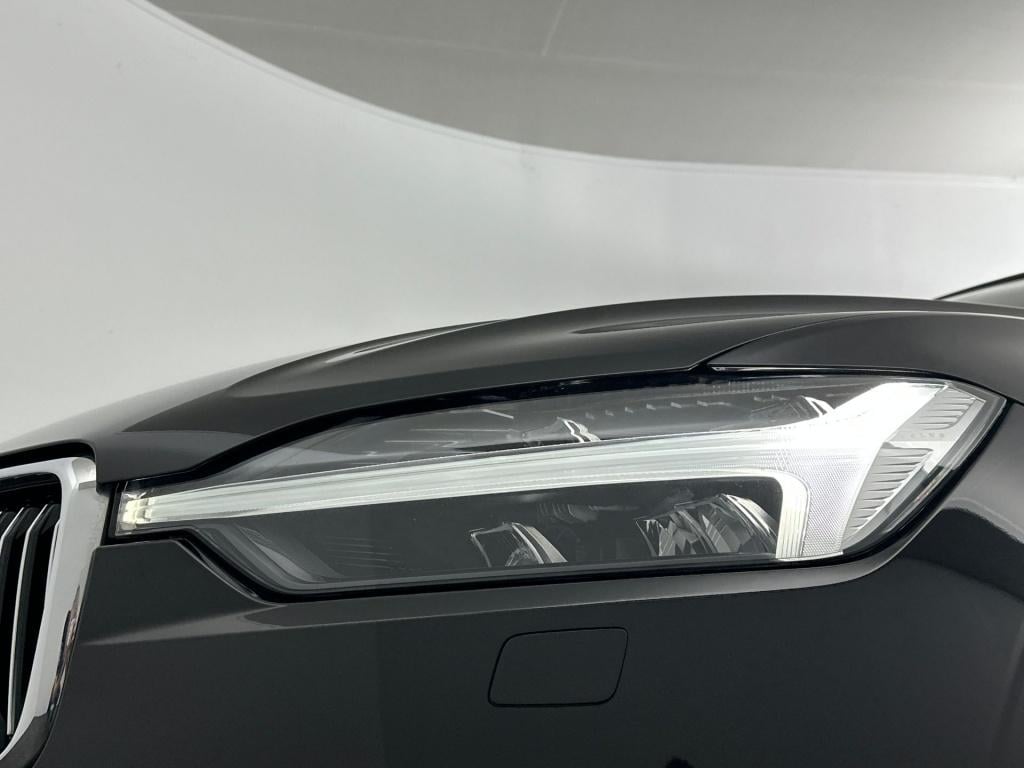 Volvo XC60 t6 340pk recharge r-design| trekhaak| pano| camera| adap.cruise