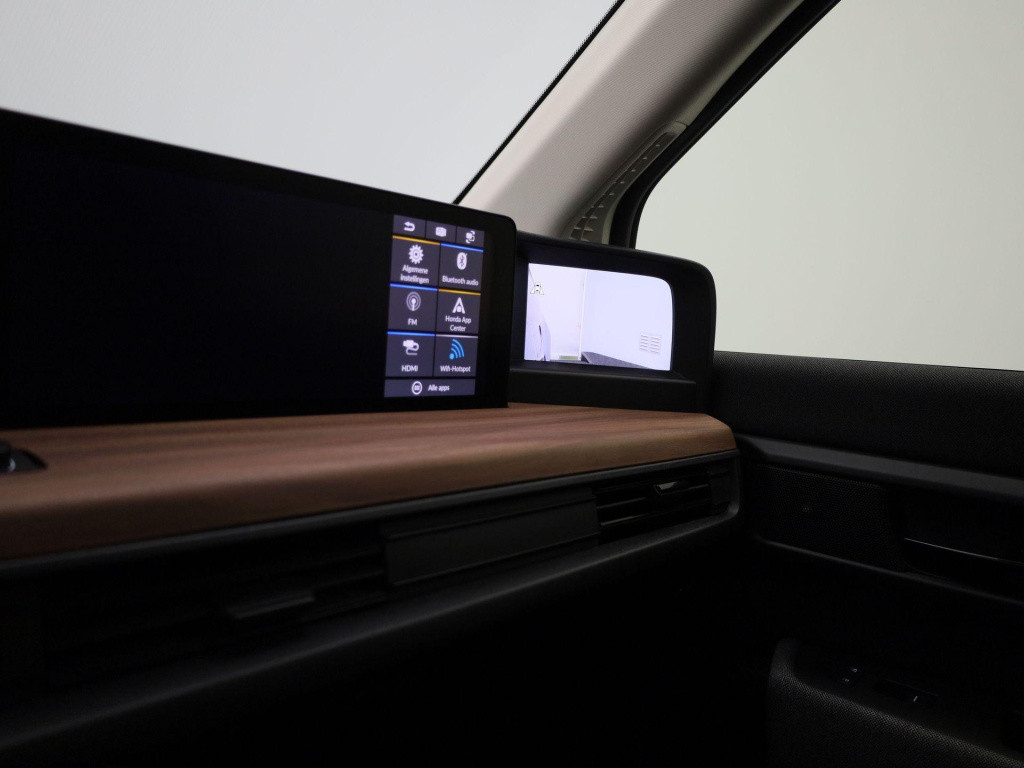 Honda E advance 17" | automaat | navigatie | panoramadak | 360 camera | app