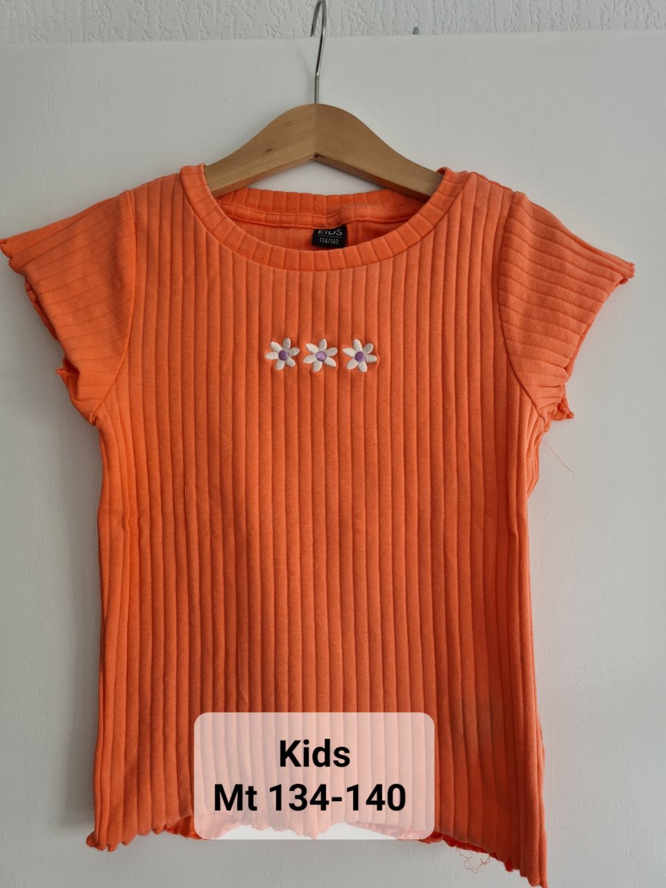 Zalm roze / oranje shirt van Kids  Maat 134-140