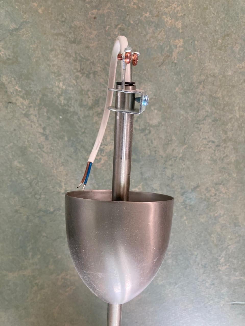 Opalen kegelvormige Gispen lamp met pendel