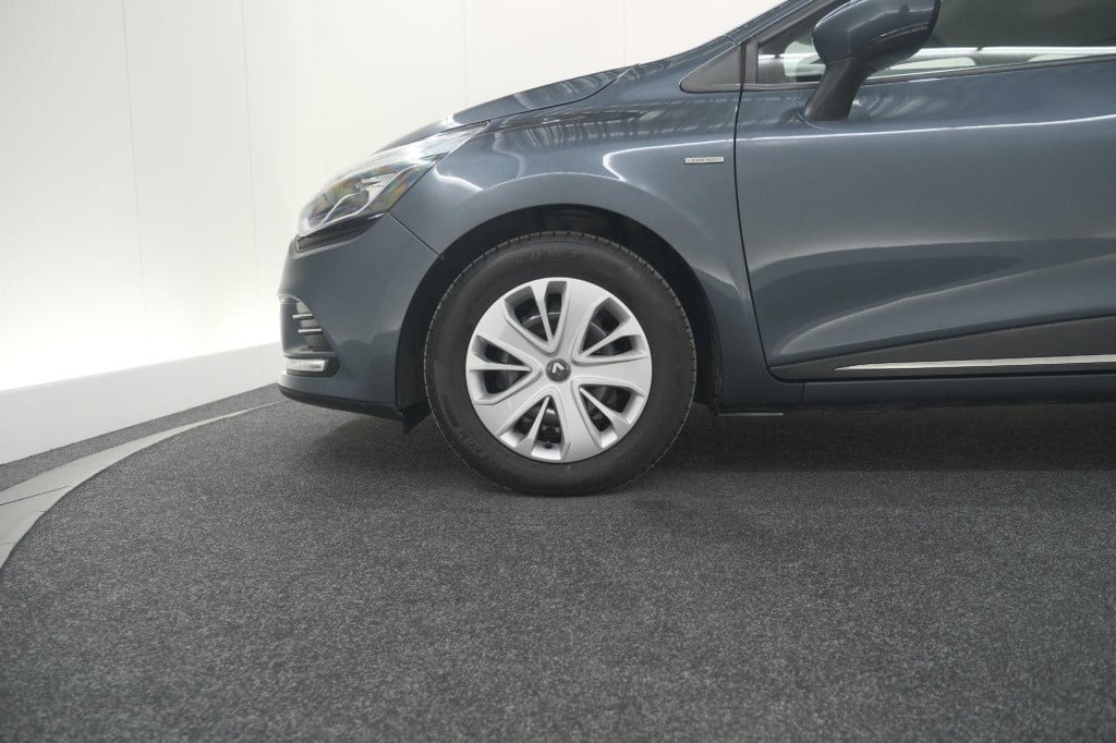 Renault Clio tce 90 limited | navigatie | parkeersensoren | cruise control 