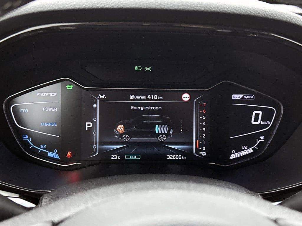 Kia Niro 1.6 gdi hybrid executiveline | leder | automaat | navigatie | sunr