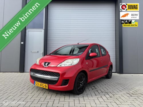 Peugeot 107 1.0-12v sublime