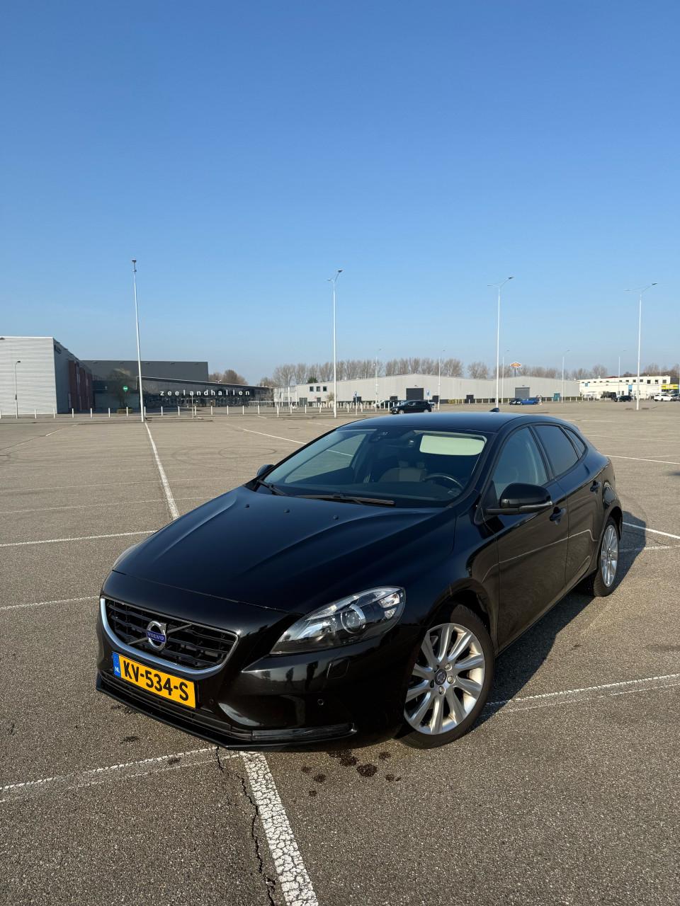 Volvo V40 2.0 D2