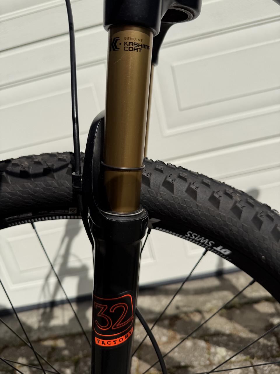 Cube full Suspension Stereo HPC 120  maat 21 inch.