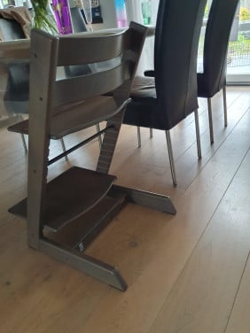 2x Stokke Trip Trap kinderstoel