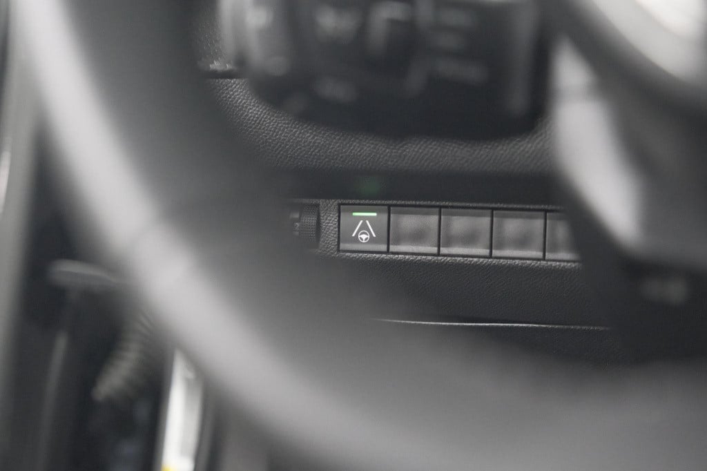 Peugeot 2008 hybrid 136 e-dcs6 allure | 360 camera | adaptieve cruise contr