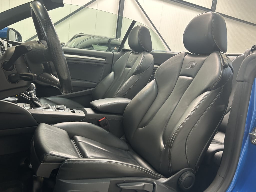 Audi A3 cabriolet 2.0tfsi 190pk quattro s-tronic | s-line | leder