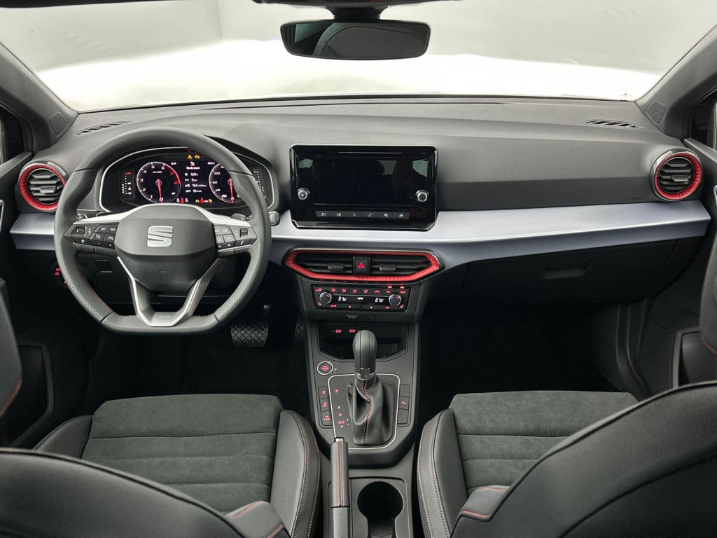 Seat Ibiza fr business connect 1.0 tsi 85kw / 115pk hatchback