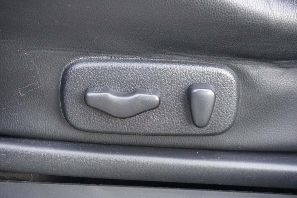 Nissan X-Trail 2.5 sport outdoor airco / navi / cruise / stoelverw. / pano