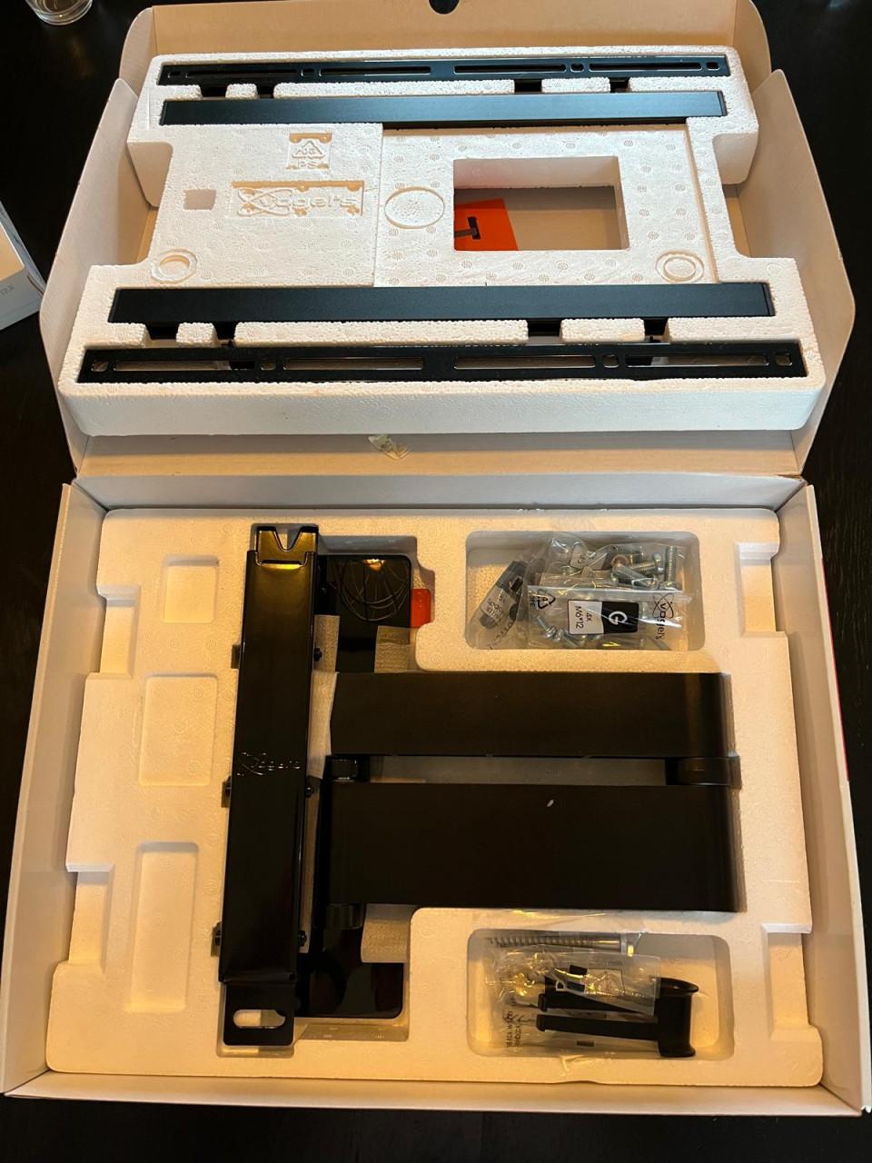 Vogel’s TV muurbeugel 32–55 inch – draaibaar (180°)