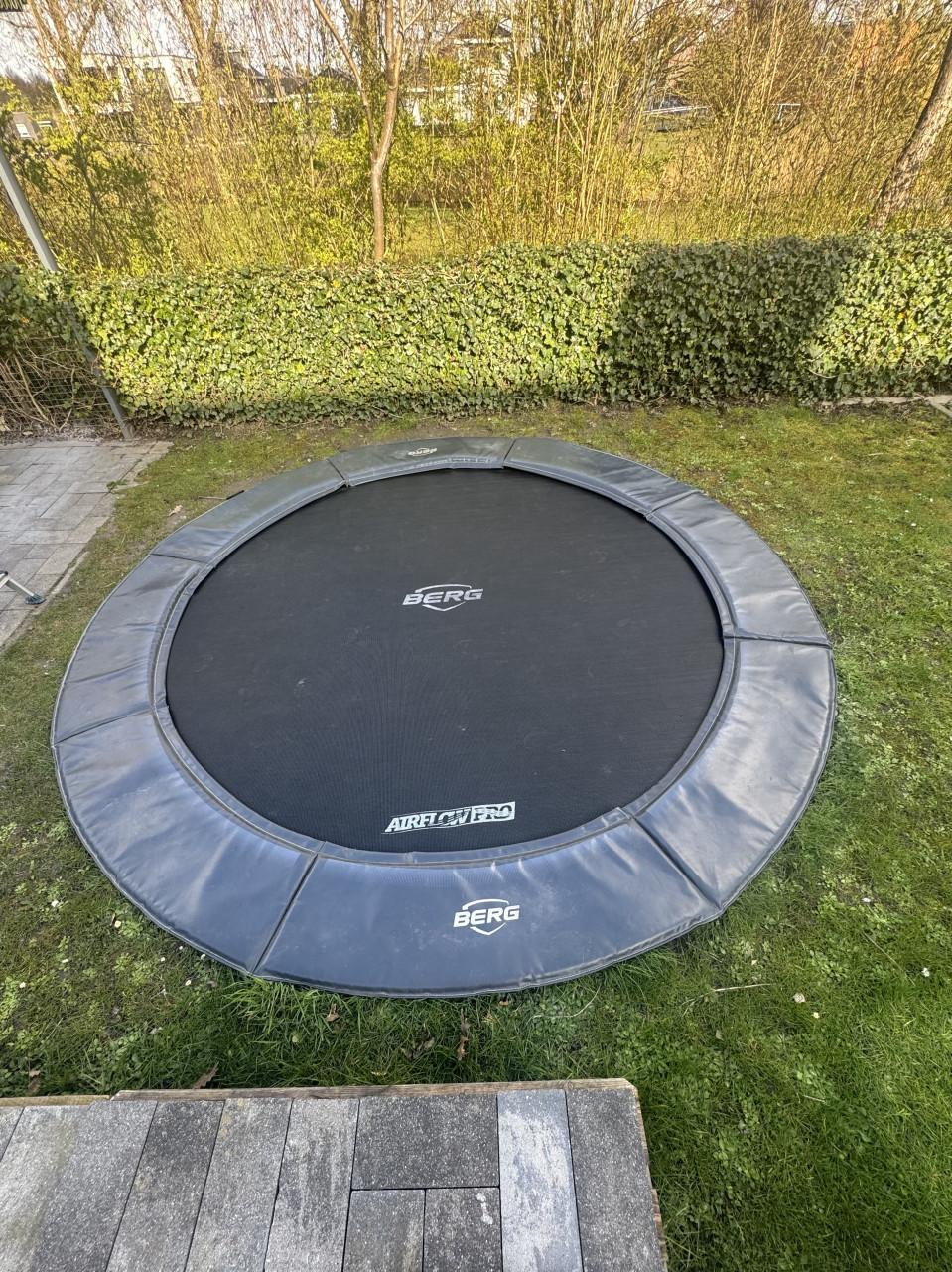 BERG SPORTS Champion FlatGround 330 Trampoline - Rond - Met AirFlow Pro