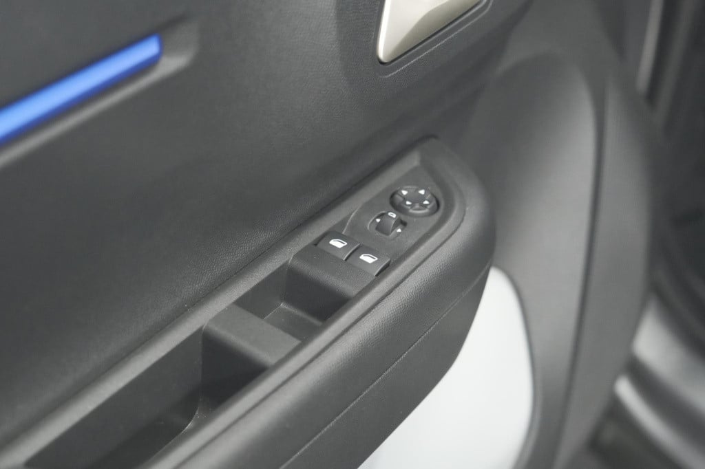 Citroen C3 turbo 100 you | cruise control | head up display | parkeersensor