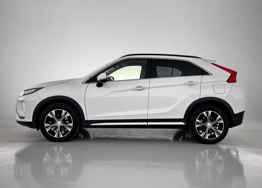Mitsubishi Eclipse Cross 1.5 di-t first edition | automaat | lmv | trekhaak