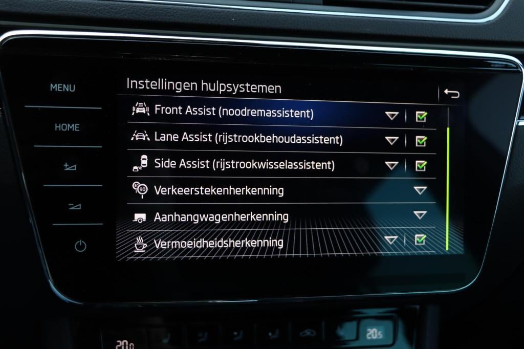Skoda Superb combi 1.4 tsi laurin & klement 218pk dsg6 | lederen bekleding 