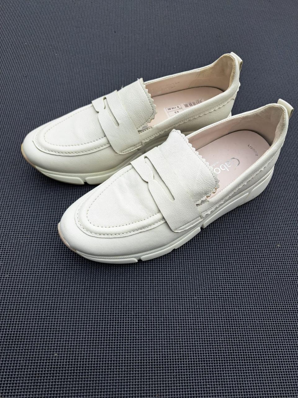 Nieuwe Gabor Schoenen mt 37,5  (te klein gekocht)