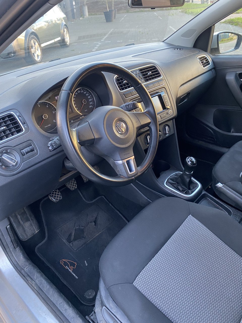 Volkswagen Polo 1.2 TDI 55KW BM 2012 Grijs | NAP | NIEUWE APK!