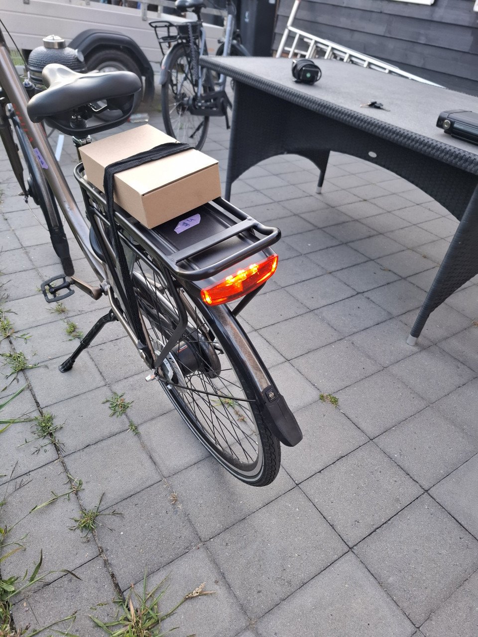 Stella copenhague elektrische fiets (moet snel weg)