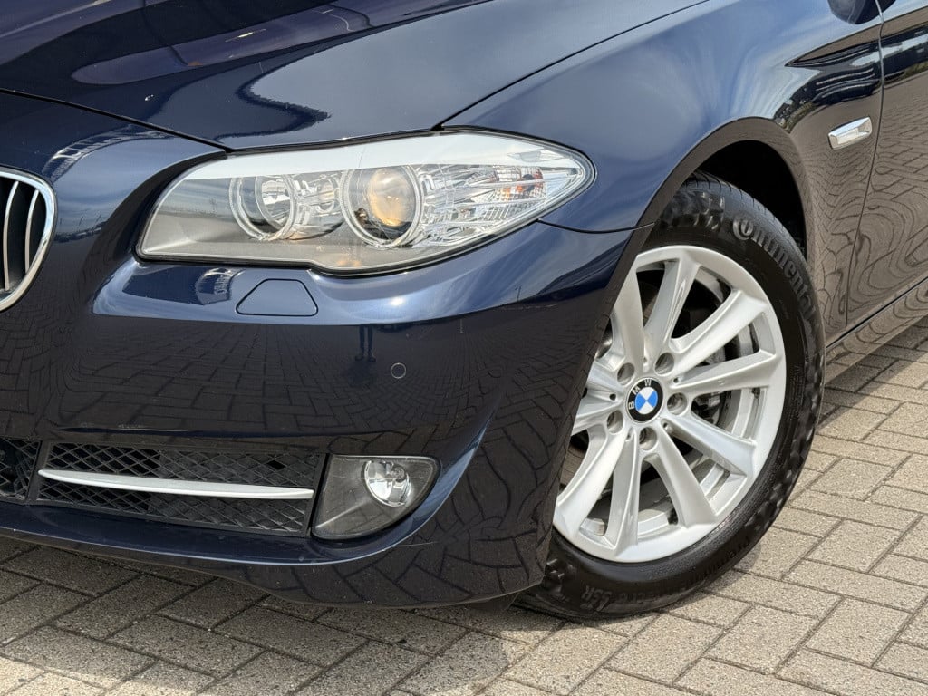 BMW 5 Serie 523i executive | leder | cruise | navi | parkeersensoren v+a |