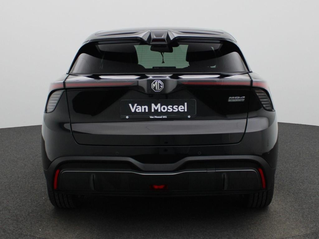 MG Mg4 64 kwh luxury