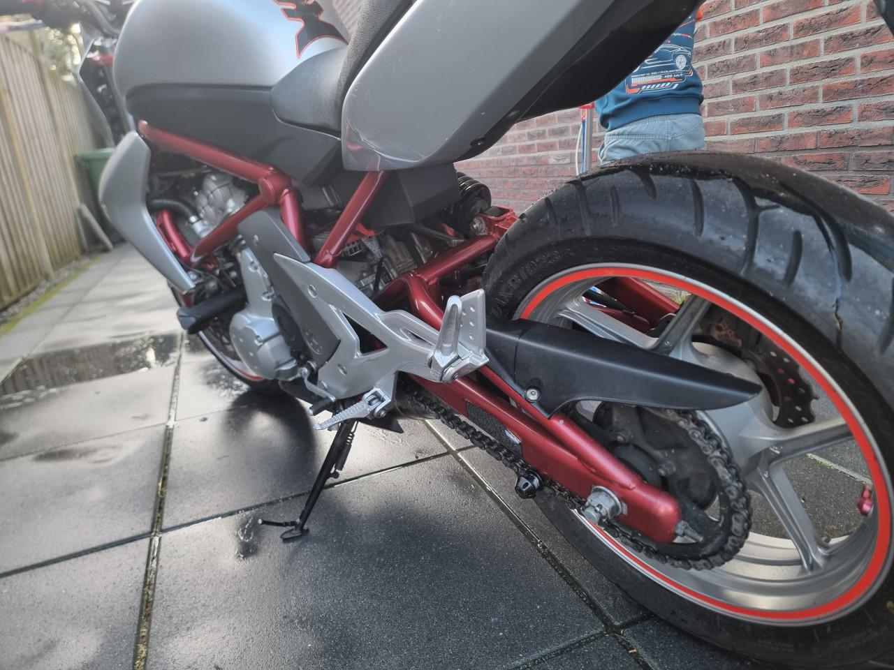 Kawasaki er6n 2008 weinig kilometers
