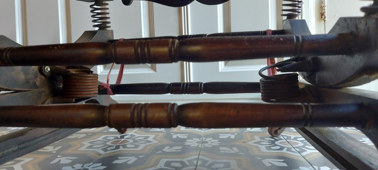 Antieke schommelstoel