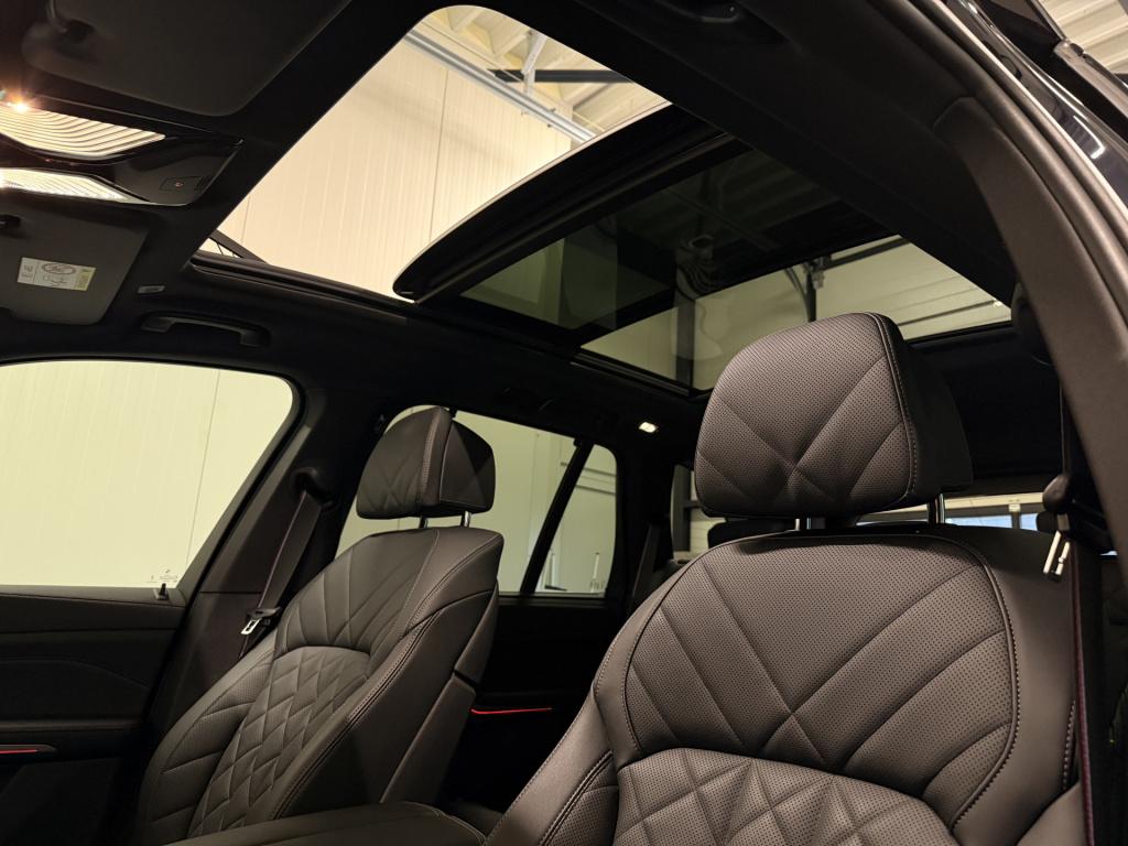 BMW X5 xdrive50e m-sport | carbon | pano | memory | stoelverwarming / verko