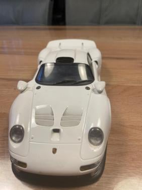 UT models Porsche 911 GTI 1/18