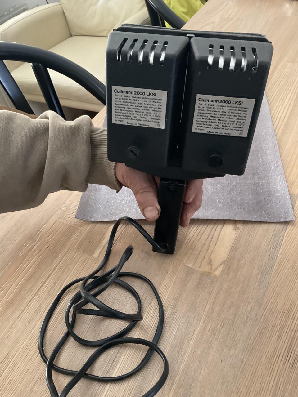 Cullmann foto/film halogeenlamp, 1 lamp kapot , maar geeft nog veel licht