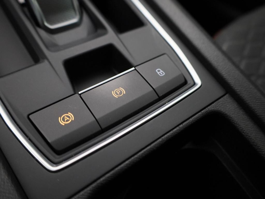 Seat Leon 1.0 etsi fr business intense | automaat | navigatie | stoel/stuur