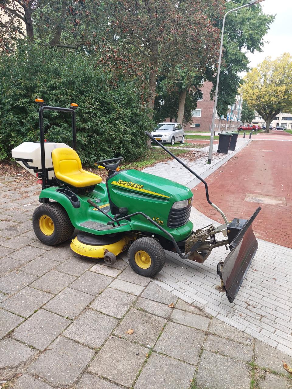 Zitmaaier John Deere