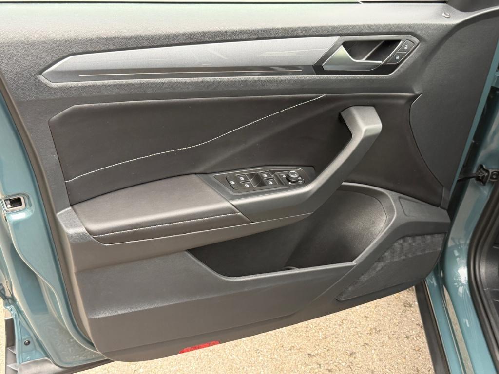 Volkswagen T-roc 1.5 tsi 150pk dsg style | navi | camera | ergo stoel | rij