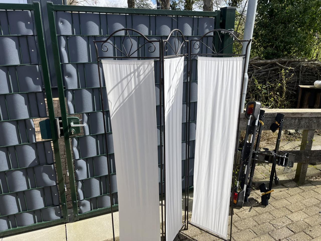 Kamerscherm, metalen frame